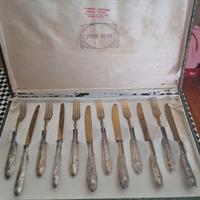 SET 6 FORCHETTINE E COLTELLI IN SILVER