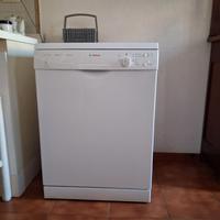 Lavastoviglie Bosch 12 Coperti – Silenziosa e Affi