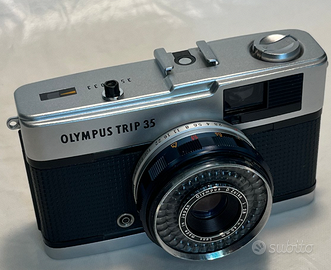 Olympus trip 35 fotocamera vintage analogica