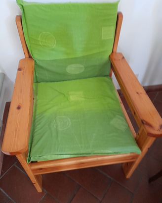 Poltroncina in legno