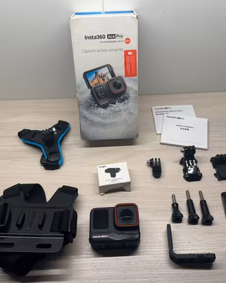 Insta360 Ace Pro 8K - Kit Accessori Moto Bici