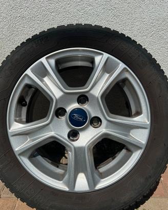 Set gomme invernali e cerchi raggio 15