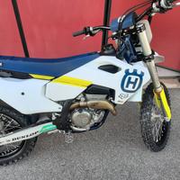 Husqvarna FC 250 - zero ore