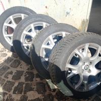 Gomme termiche R16+ cerchi in lega Alfa Romeo Mito