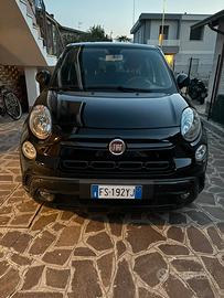 Fiat 500 L Cross S-design