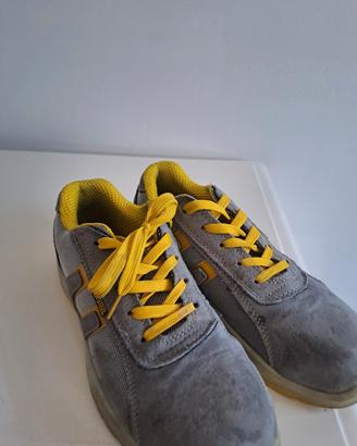 Scarpe infortunistica Tg41