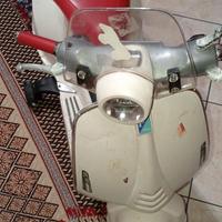 Vespa eletrica per bambini