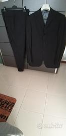 completo grigio gessato