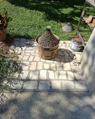 Vend3st Tina da 700 litri e damigiane da 54 litri