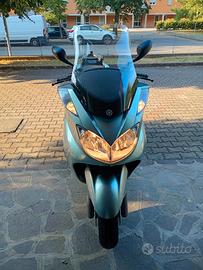 scooter Yamaha Majesty 400