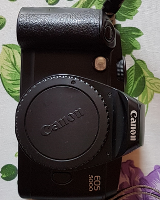 Fotocamera analogica Canon