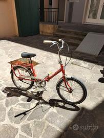 Rara Bianchi 18" aqui pieghevole rossa  vintage