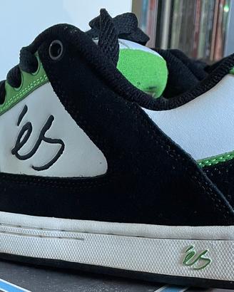 Scarpe originali E’S