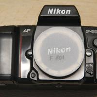 Fotocamera reflex analogica Nikon F-801