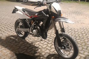 Husqvarna sm 125