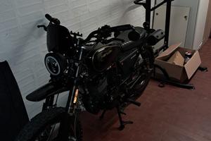 Cafe racer hanway