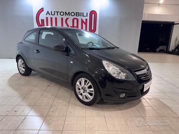 Opel Corsa 1.2 3 porte Sport