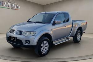 MITSUBISHI L200 2.5 DI-D/136CV Club Cab Invite D