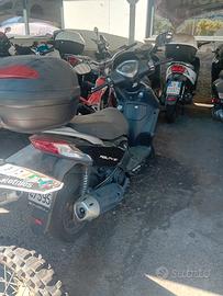 scooter 200 niezione 