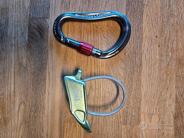 Assicuratore Reverso Petzl + Moschettone Camp ar