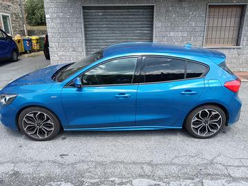 Ford focus st line