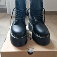 Dr. Martens Pascal Max