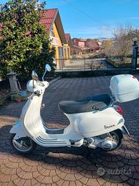 Vespa Piaggio 125 LX ie