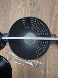 Wok in ghisa
