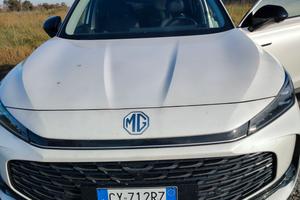 mg hs plag in ehs elettrica benzina