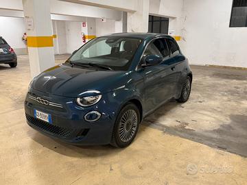 500e Aziendale BATTERIA 42kw 21.000Km