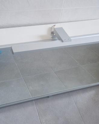 mobile specchio bagno misure in foto con luce led