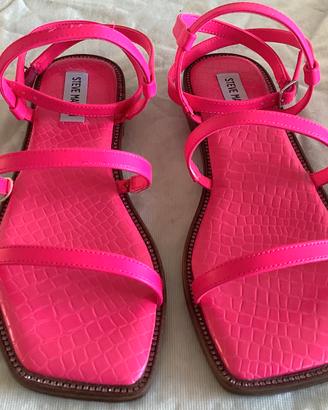 Scarpe sandali bassi Steve Madden nuovi