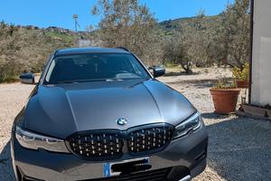 BMW 318d touring Luxury - 2020 - 150 CV aut.