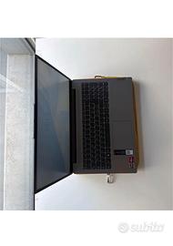 Lenovo IdeaPad Slim 3 15ABR8