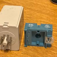 Relè controllo livello liquidi con zoccolo