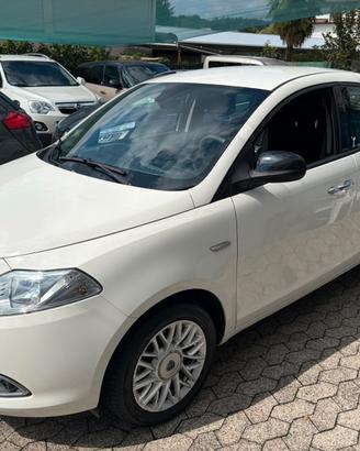 Lancia Ypsilon 1.2 69 CV 5 porte GPL Ecochic Gold