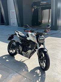 Honda CB125 cb 125 r ABS