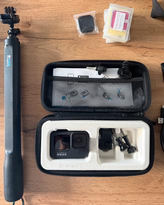 GoPro HERO 9 Black + Kit completo accessori