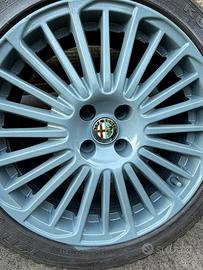 4 cerchi alfa romeo mito piu due gomme estive