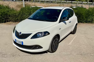 Lancia Ypsilon 1.2 69 CV 5 porte GPL Ecochic