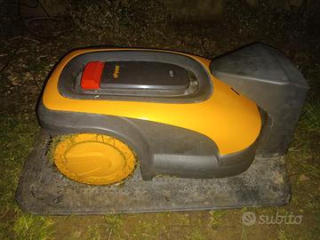 robot tagliaerba stiga
