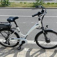 BICI ELETTRICA BENELLI