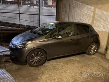 Peugeot 208 style 1.6 hdi 75 cv