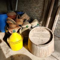 Ceste, damigiane, pali e botti plastica e mastelle