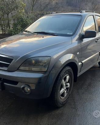 Ricambi Kia Sorento 4x4 2006 2500cc TD D4CB grigia