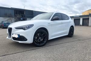 ALFA STELVIO VELOCE 210CV Q4 