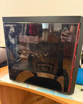 Pc desktop assemblato pronto all’uso gaming e altr