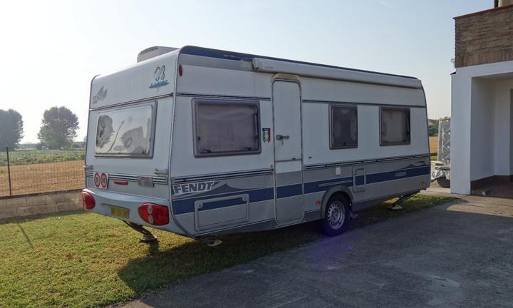 Roulotte Fendt Saphir 540 TG mover tendalino clima