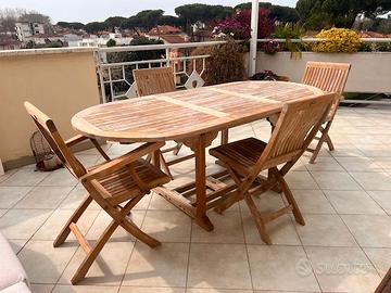 tavolo da esterno in teak con sedie