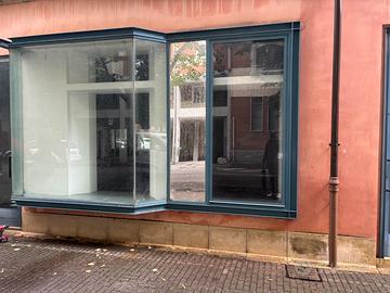 Locale commerciale via Dante di Nanni 16, Santarca